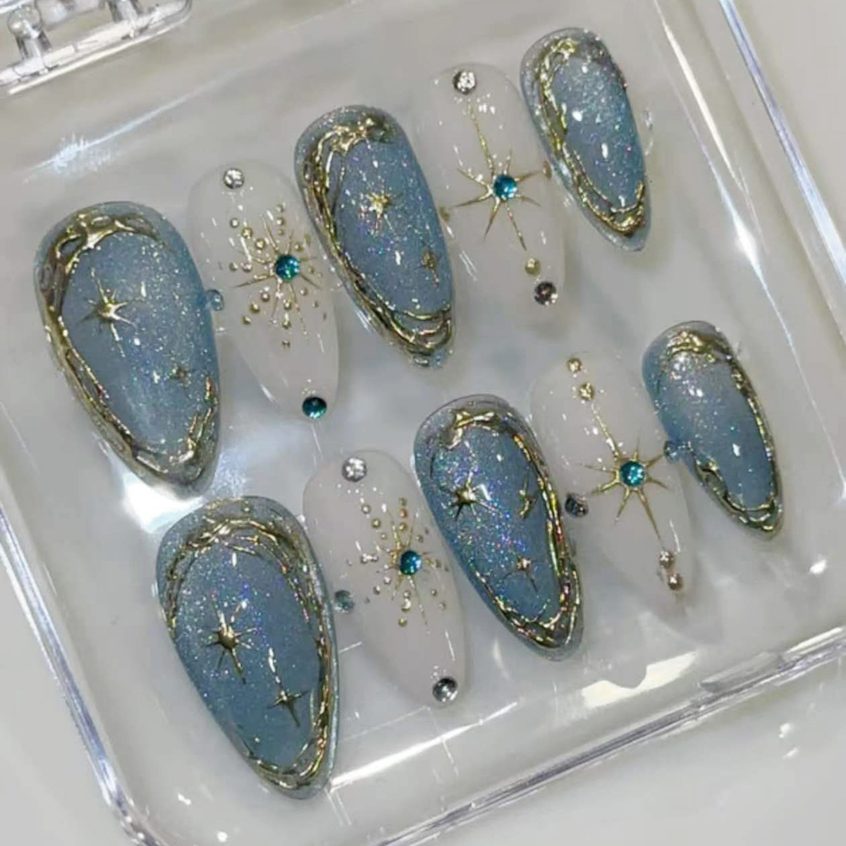 Nail Art Quirky - 24 Uñas Postizas Adornadas con Purpurina